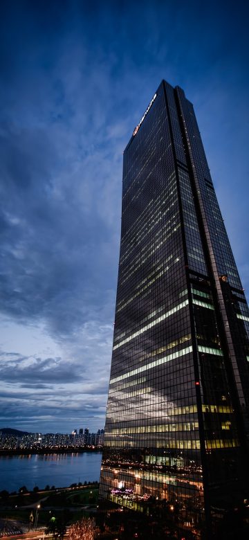 开运 App 设置页面，展示权限管理、离线数据缓存大小与检查更新入口